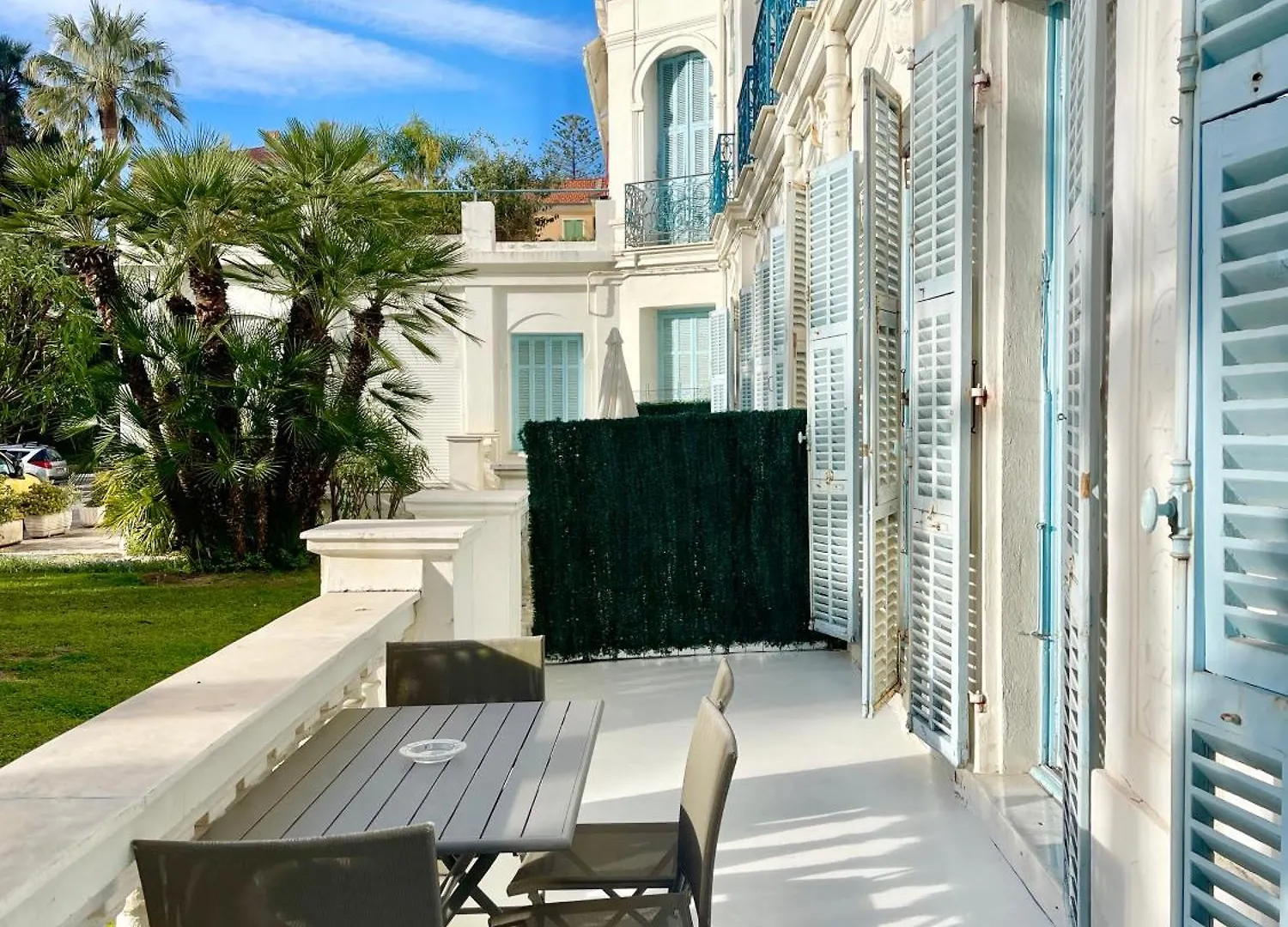 L'Orient Palace Apartments Menton France
