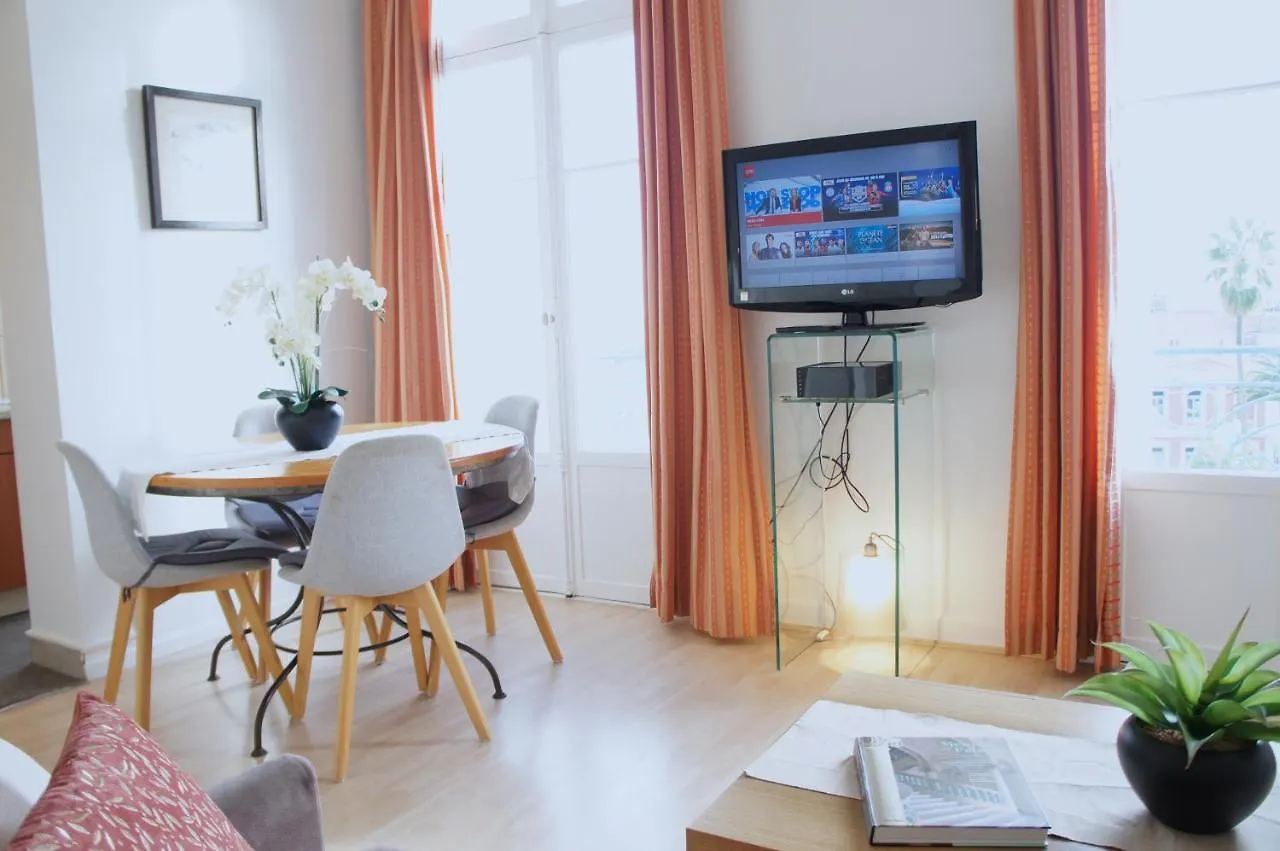 L'Orient Palace Apartments 멍똥