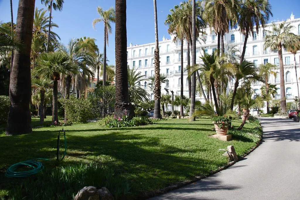L'Orient Palace Apartments Menton France